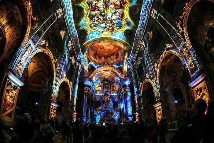 Video mapping nella chiesa di Santa Caterina
